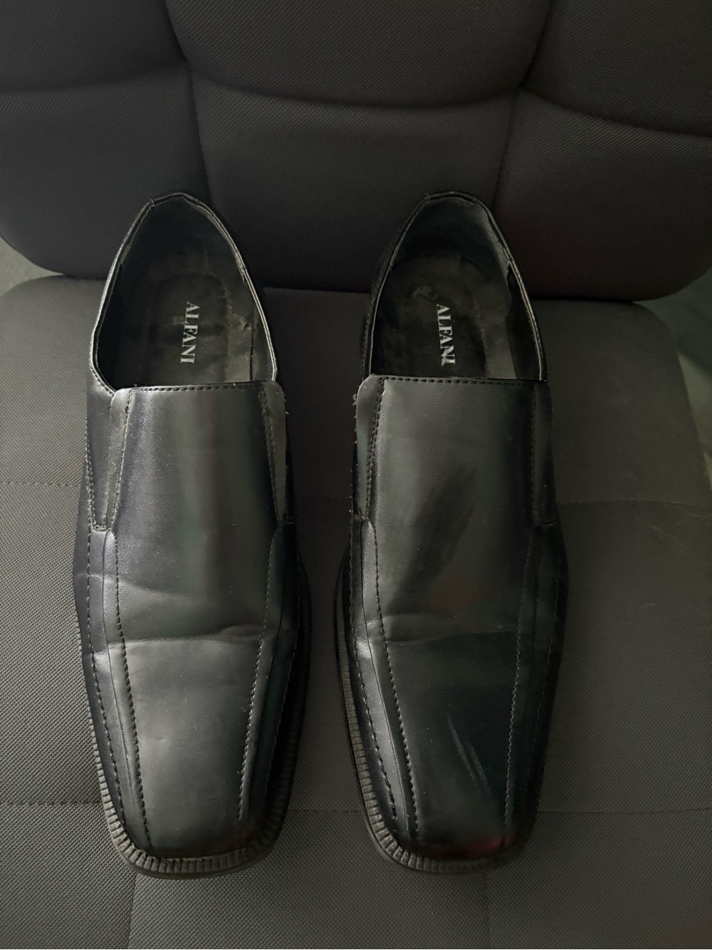Alfani Men's Black Leather Slip-On Loafers - Picture 1 of 2